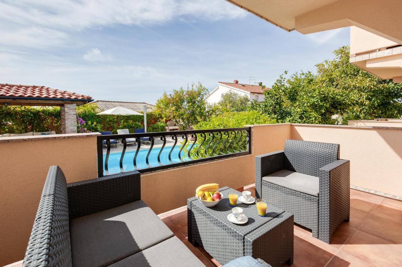 Juric Apartments-Rab Palit Ngoại thất bức ảnh