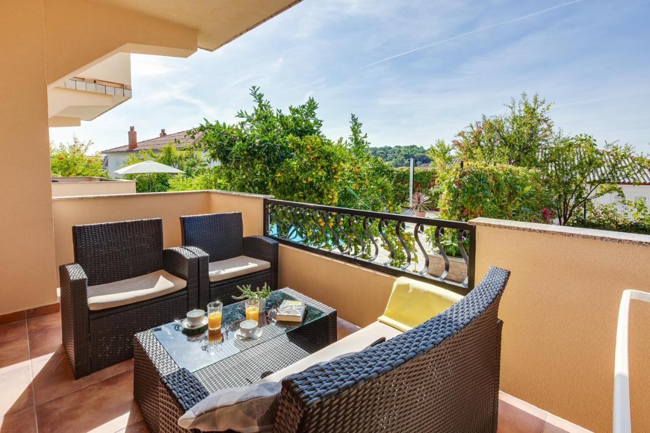 Juric Apartments-Rab Palit Ngoại thất bức ảnh
