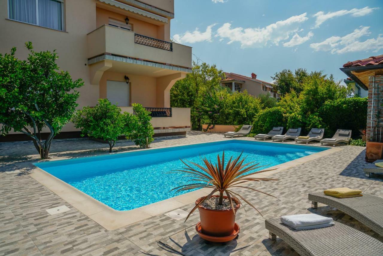 Juric Apartments-Rab Palit Ngoại thất bức ảnh