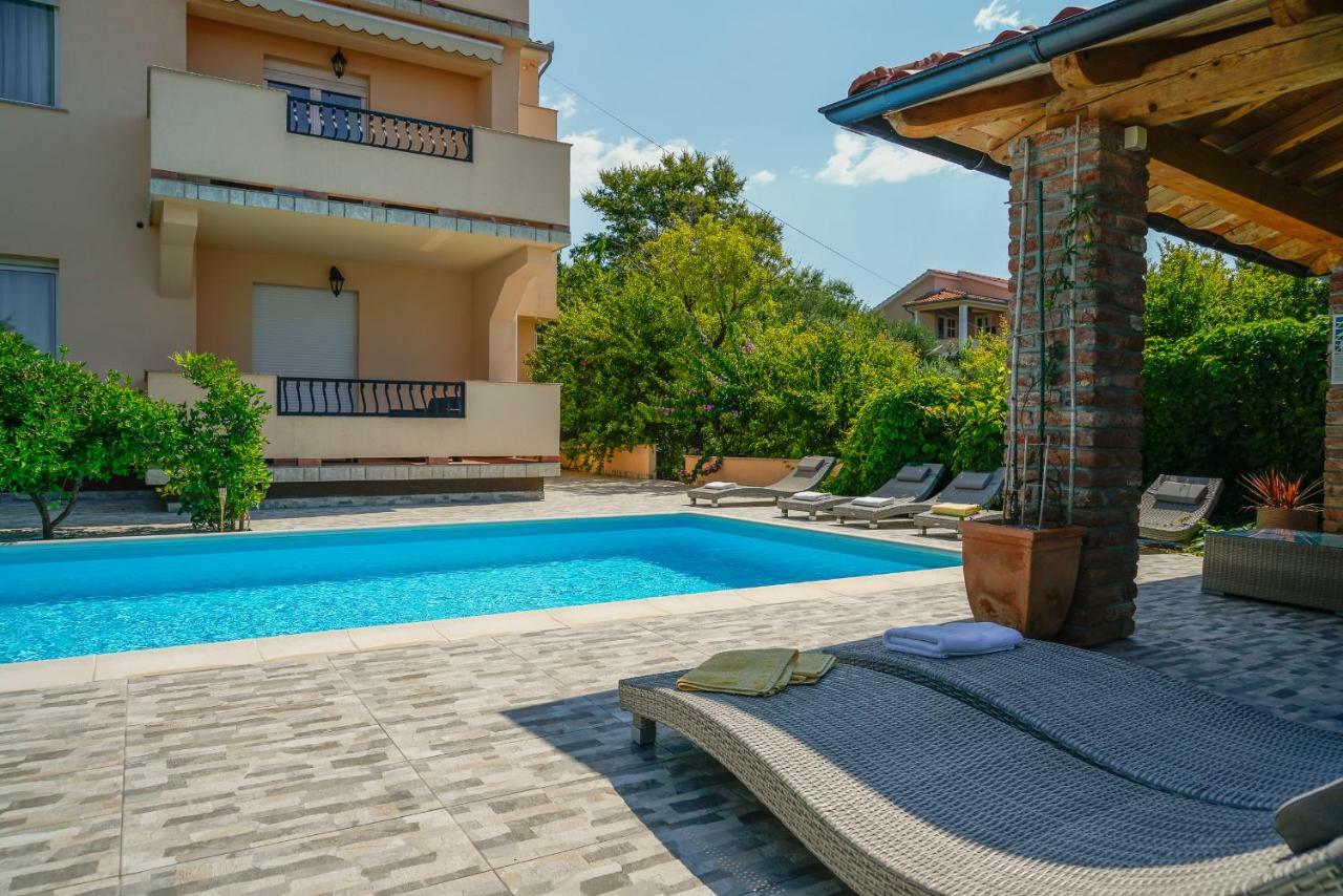 Juric Apartments-Rab Palit Ngoại thất bức ảnh